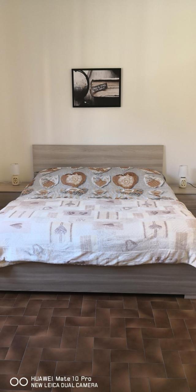 Casa Della Sala Spada Casale Monferrato Extérieur photo